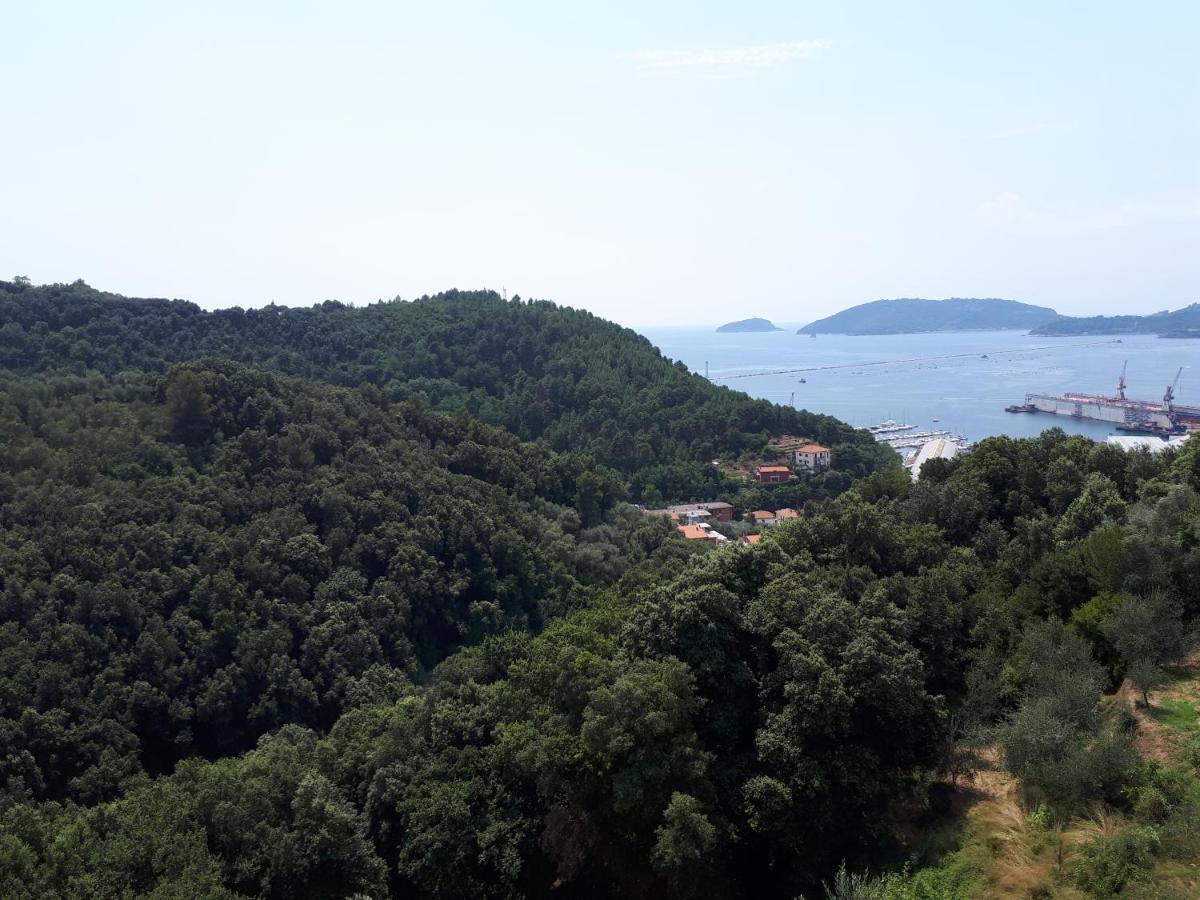Casa Vacanze P&G. Colline, Mare, Relax La Spezia Extérieur photo